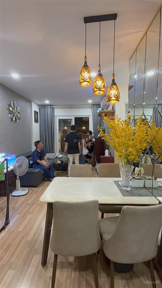 Cần tìm chủ mới cho ngôi nhà 2pn 2wc nội thất đẹp, nhà mới