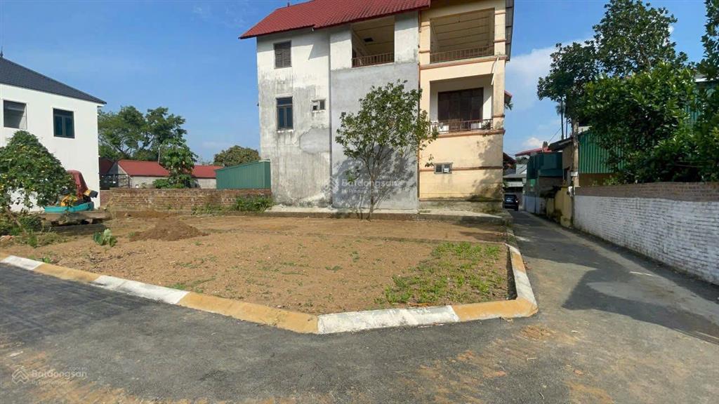 Chỉ từ 3 tỷ sở hữu lô đất vị trí trung tâm hoà lạc , gần đh fpt, gần khu cnc, diện tích 115m