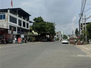 Bán gấp lô 240m2, mt 8m ở trung tâm hoà lạc, gần đh quốc gia, đh fpt, gần metro 5. giá chỉ 18tr/m2