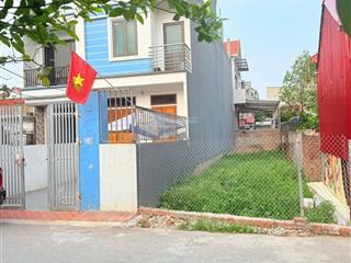 Cần bán lô đất 105m2, hoà lạc. trong khu đông dân, gần cnc, đh fpt, đh quốc gia. giá chỉ 2.6 tỷ