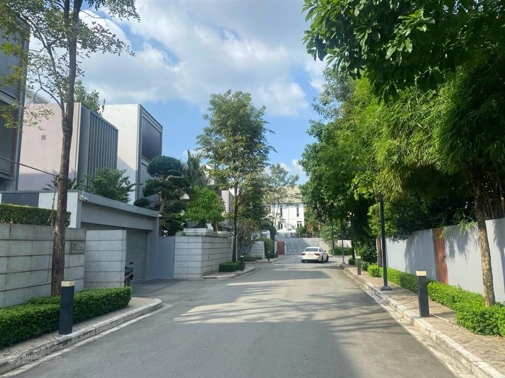 Bán biệt thự ven sông sài gòn holm residences thảo điền, quận 2.  0911 383 ***