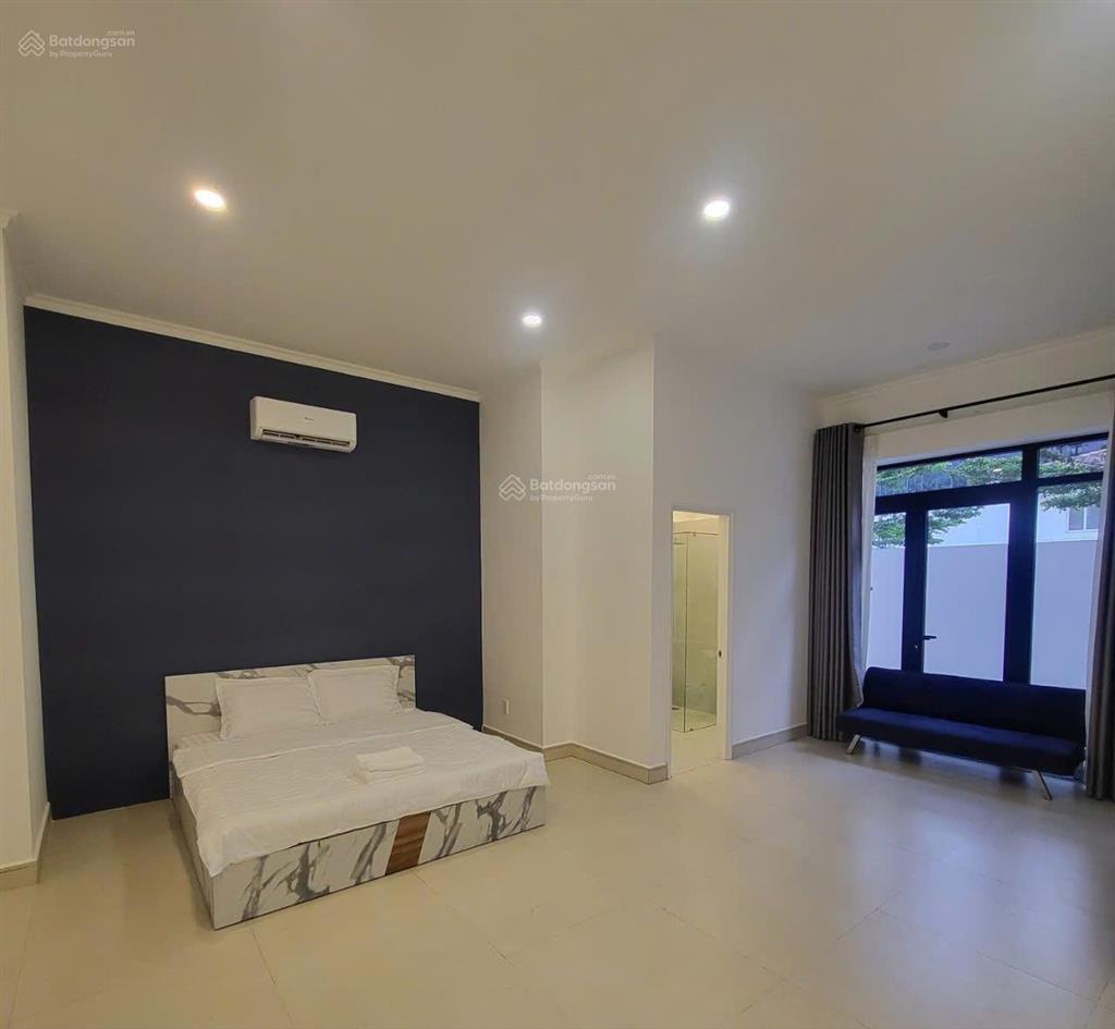 Cho thuê villa compound 24/24, đường quốc hương, phường thảo điền, quận 2.  0911 383 ***