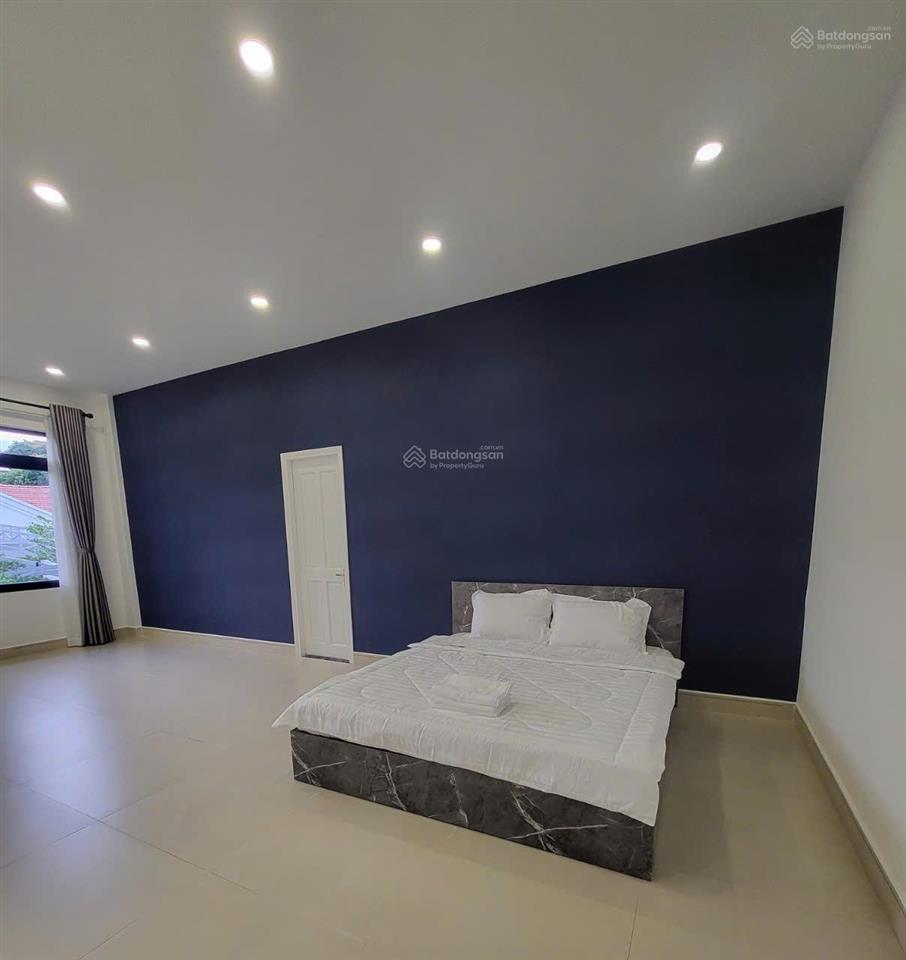 Cho thuê villa compound 24/24, đường quốc hương, phường thảo điền, quận 2.  0911 383 ***