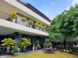 Cho thuê villa khu compound đường nguyễn văn hưởng, phường thảo điền, quận 2.  0911 383 ***