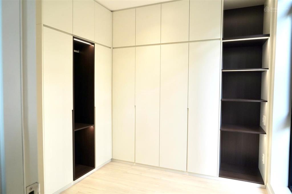 Cho thuê biệt thự khu đường thảo điền, phường thảo điền, quận 2.  0911 383 ***