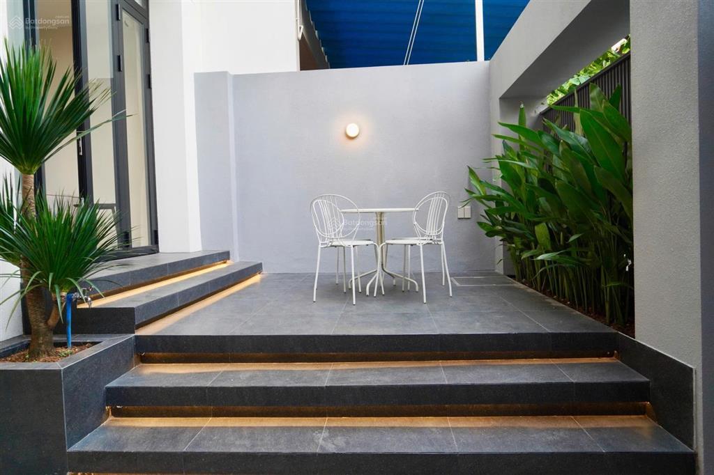 Cho thuê biệt thự khu đường thảo điền, phường thảo điền, quận 2.  0911 383 ***