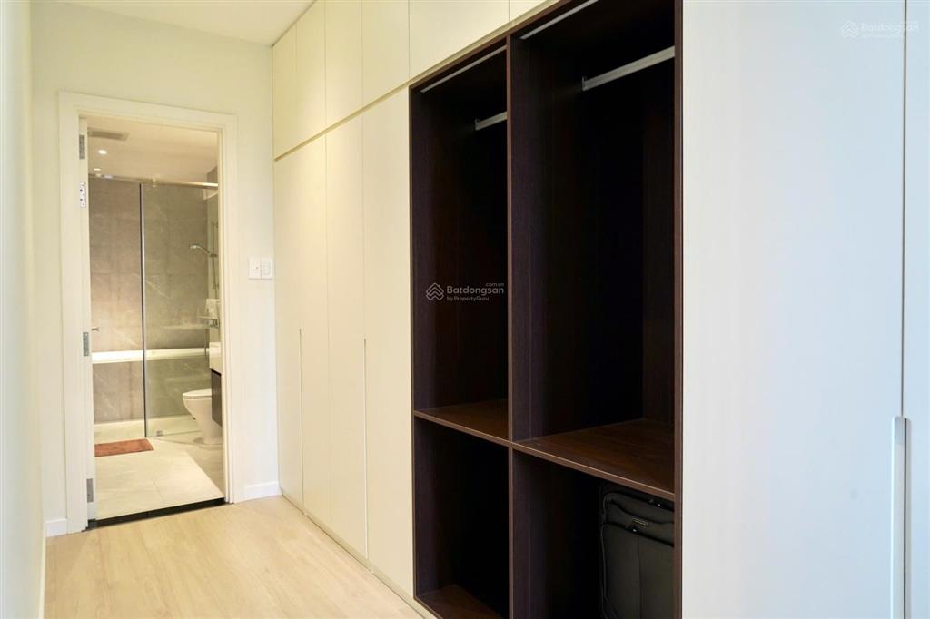 Cho thuê biệt thự khu đường thảo điền, phường thảo điền, quận 2.  0911 383 ***