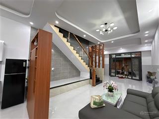 Chính chủ cần bán nhà trung tâm tp bà rịa. 90m2 nhà 1 trệt 1 lầu sổ hồng riêng giá ngộp cần bán rẻ