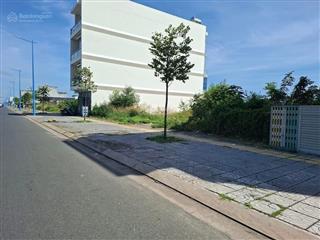 Bán đất mặt tiền đường 3/2 trung tâm tp bà rịa, mặt tiền kinh doanh đường lớn giá ngộp rẻ cần bán