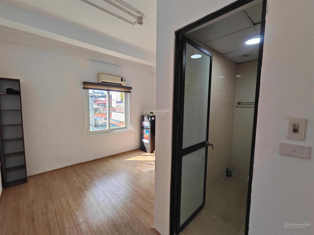 Cho thuê cc mini 1pn, 1wc, 40m2 tại đào tấn, ngọc khánh, ba đình, hà nội, 6,5 triệu