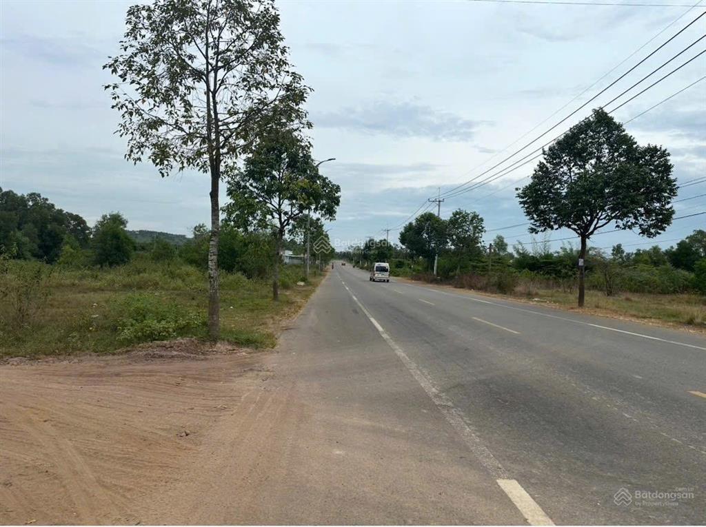 Đất ngợp, bán lỗ và rẻ hơn giá thị trường mặt tiền đường