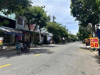 Bán lô đất kinh doanh tốt cách biển 100m2 đường hồ tùng mậu khu dân cư đông đúc chỉ 8,1 tỷ 81 m2
