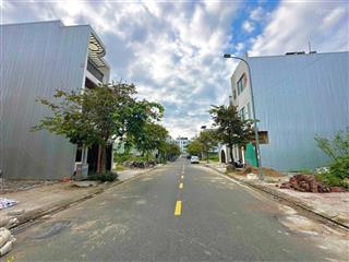 Bán đất mt đường hoà phú 27, 6,7 tỷ, 100m2, ngay trung tâm hoà minh,liên chiểu