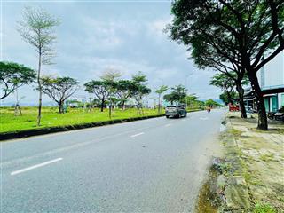 [cặp đất hiếm] mt đường nguyễn tất thành gần cây xăng gia nguyễn tâm tặng nhà cấp 4