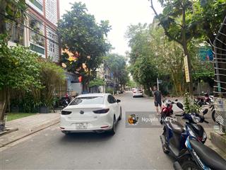Nhà mặt đường view biển 2 tầng kinh doanh đường dương trí trạch, sơn trà, đà nẵng. với 7,7 tỷ.