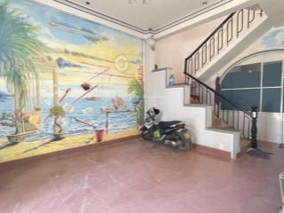 Bán nhà 3 tầng mt đường nguyễn bỉnh khiêm (16m) ngay tt phố biển nha trang. cách biển chỉ 500m