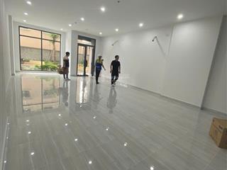 Cho thuê shophouse số 10 11 bcons polygon, nhà mới 100% hiện trống xem lúc nào cũng được