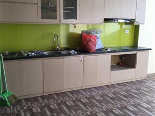 Chính chủ cho thuê căn hộ n09 dịch vọng 130m2, 3pn, đồ gắn tường, 14 triệu/th.  0914 142 ***