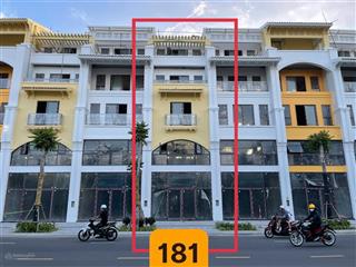 Căn sonata s181 duy nhất hướng đôngsymphony đà nẵngcăn ngoại giaotặng 2 cây vàngmặt tiền đẹp