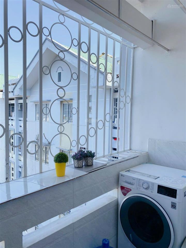 Bán căn hộ chung cư hưng phú 50m2, 2 phòng ngủ, full nội thất căn xe cao cấp  1,5 tỷ