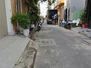 Cần bán nhà 1trệt 2lầu sân thượng, dt 4x14m 2 lầu gồm 4pn giá bán 6.35 tỷ, khách cần  0917 631 ***