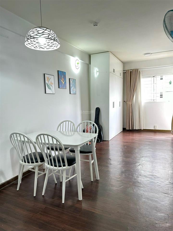 Bán căn ehomes phú hữu 1pn 40m2 giá 1,45 tỷ nhà hướng mát nội thất mới đẹp