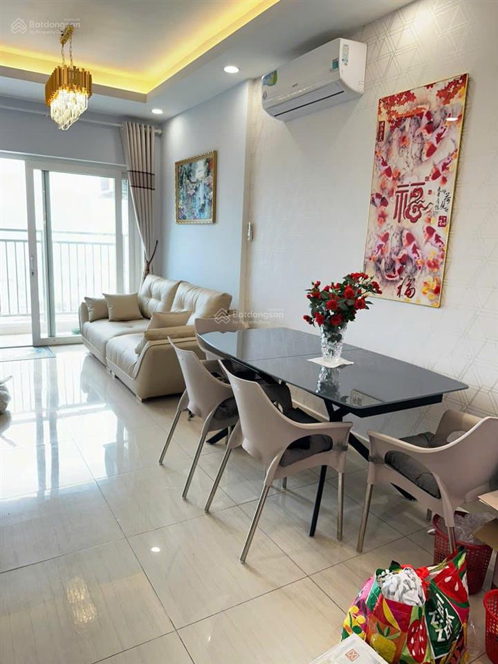 Em cần bán lại căn 2pn moonlight boulevard full nội thất đẹp giá 3 tỷ 020 triệu
