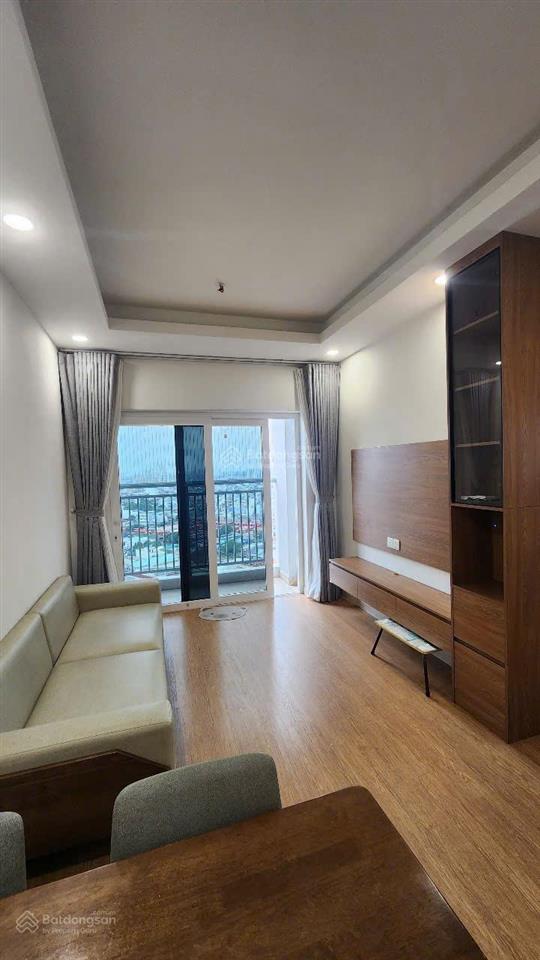 Em cần cho thuê căn góc 2pn đẹp moonlight boulevard đầy đủ nội thất 13tr