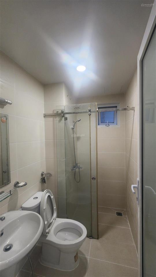 Em cần bán lại căn 2pn 2wc, 68m2, nhà có đầy đủ nội thất giá 3tỷ650tr