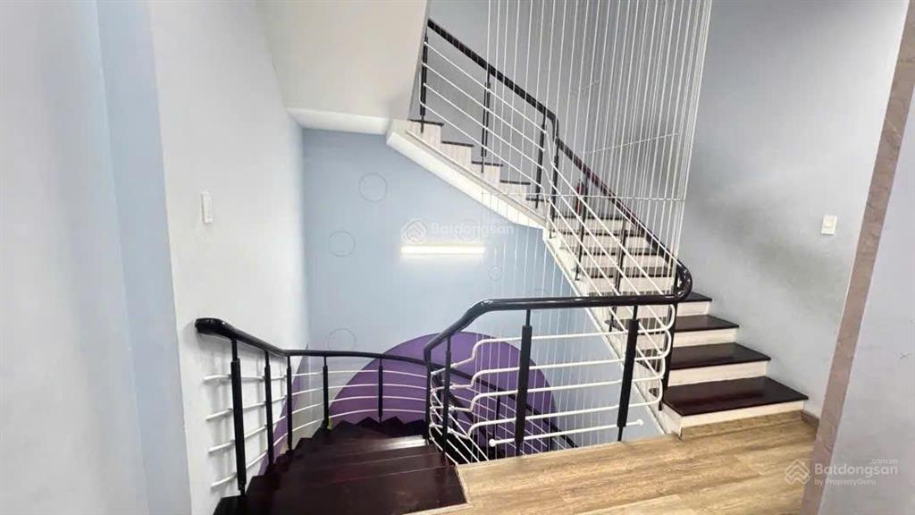 Bán nhà 4 tầng phan đăng lưu ngang 7,5m giá sập hầm