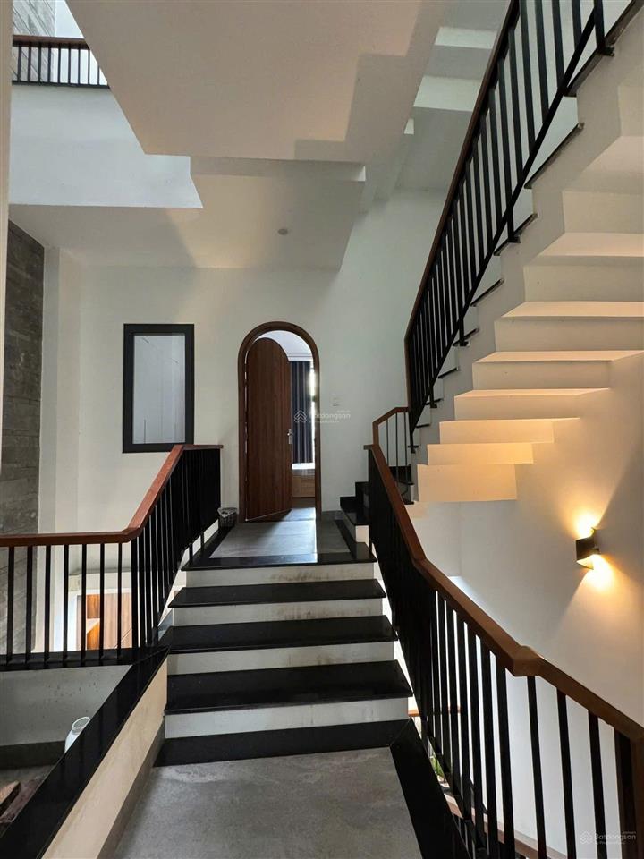 Bán biệt thự sát sông hàn mặt tiền đường khúc thừa dụ giá đầu tư