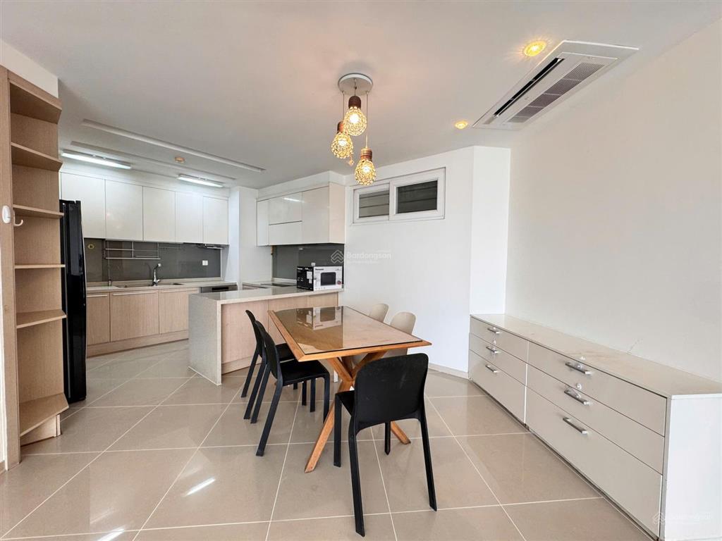 Bán căn hộ imperia 2pn  giá 8.3tỷ (95m2)
