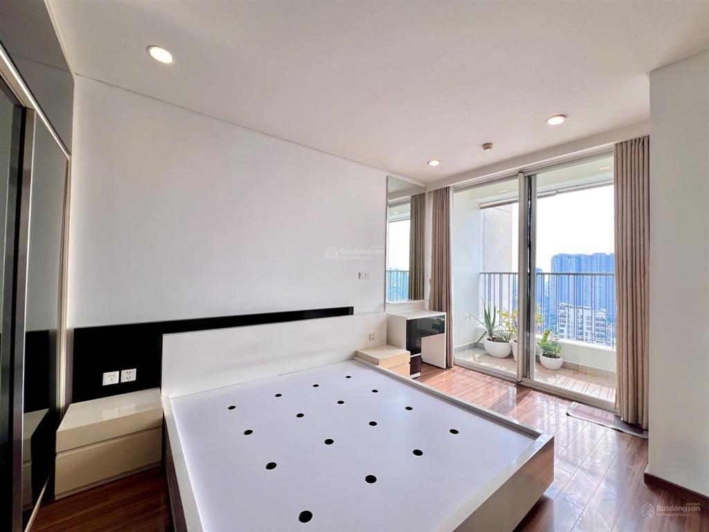 Bán nhiều căn hộ thảo điền pearl 2pn giá 8.45tỷ  9.5 tỷ (90 105m²).