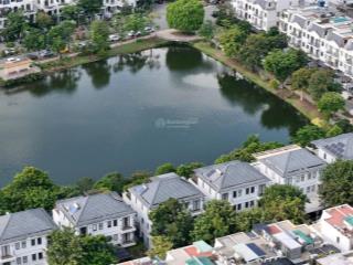 Cho thuê biệt thự view hồ lakeview city quận 2, diện tích 8x22m, giá 35tr/tháng