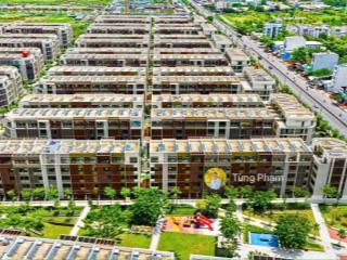 Cần bán shophouse view công viên global city, 1 trệt 4 lầu, giá 36tỷ bao hết