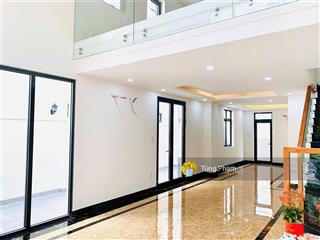 Cho thuê shophouse căn góc lakeview city quận 2, diện tích 7x20m, 5 lầu, giá 40tr/tháng