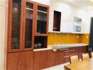 Cho thuê nhà phố lakeview city, view công viên giá 26tr nội thất cơ bản, 33tr full nội thất
