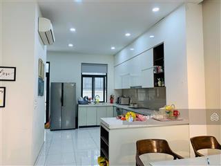 Cho thuê nhà phố lakeview city full nội thất vào ở giá chỉ 30tr, diện tích 5x20m, 3 lầu view đẹp