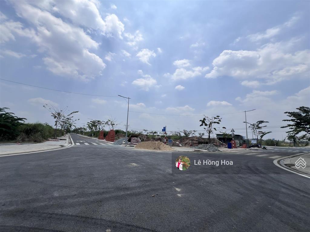 Đất nền thổ cư đức hoà giá rẻ đầu tư nhanh giáp bình chánh gần đường đt 823d kết nối kđt vinhomes