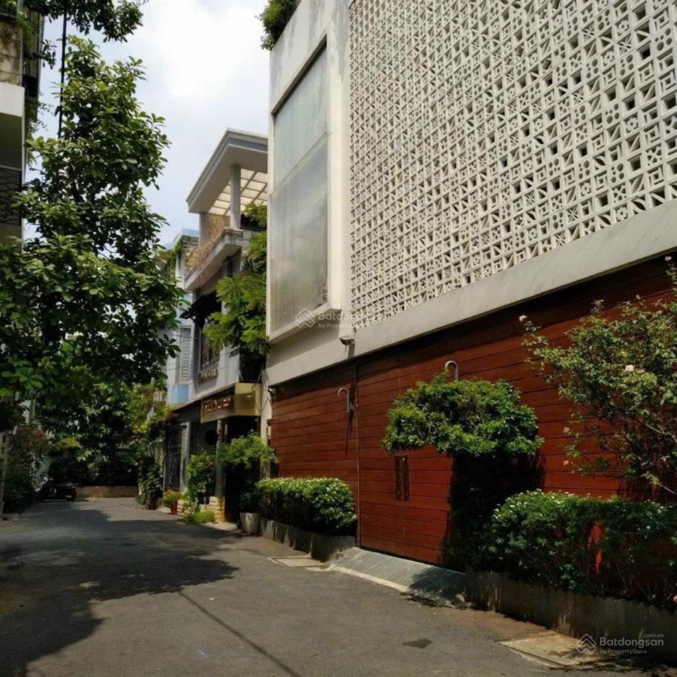 Cơ hội vàng bán biệt thự dt 9x20m hẻm 10m đường 3/2, p. 12, quận 10 giá rẻ không ngờ