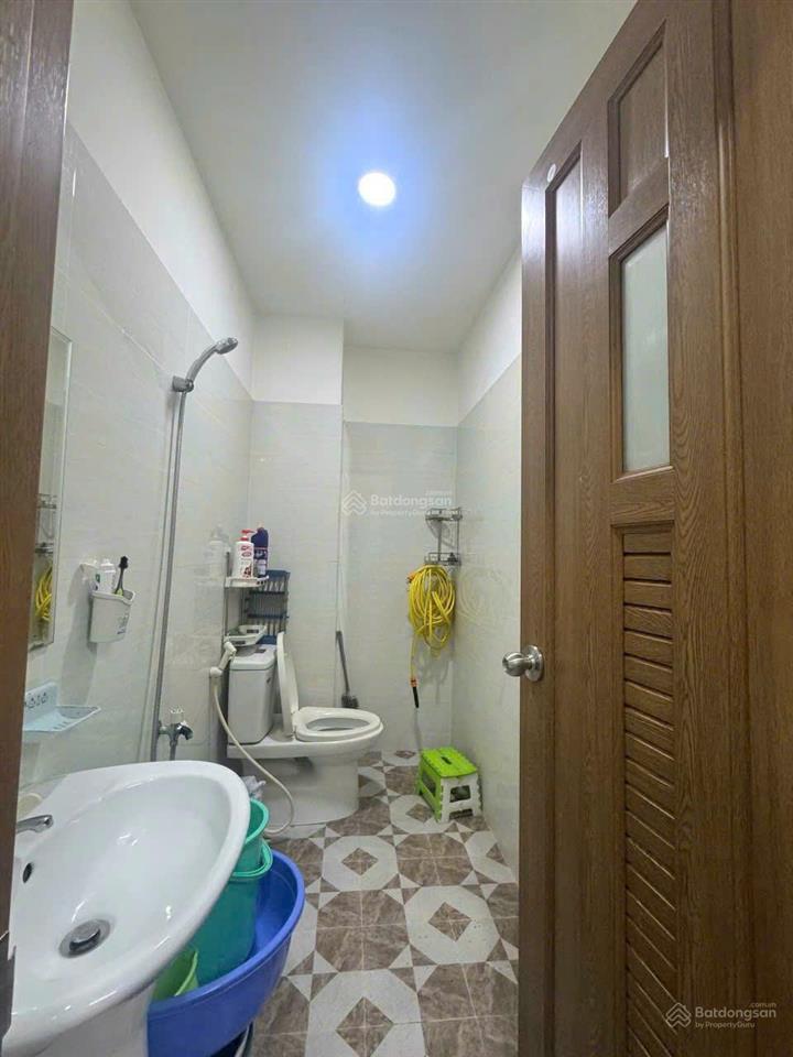 Bán mtnb lê văn phan vườn lài tân phú 4.1x12.5m. đúc 1 trệt, 3 lầu st. vị trí đẹp kinh doanh tốt