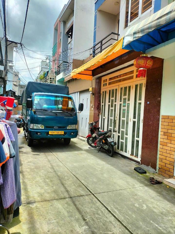 Bán nhà 2 mặt hẻm 5m gò dầu tân phú.dt 4x13 đúc 1 lầu nhà đẹp ở ngay chỉ hơn 5 tỷ