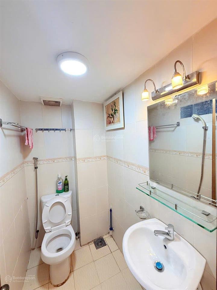 Bán siêu phẩm đúc 5 tấm trung tâm q3nguyễn đình chiểu giá rẻ chỉ nhỉnh 6 tỷ