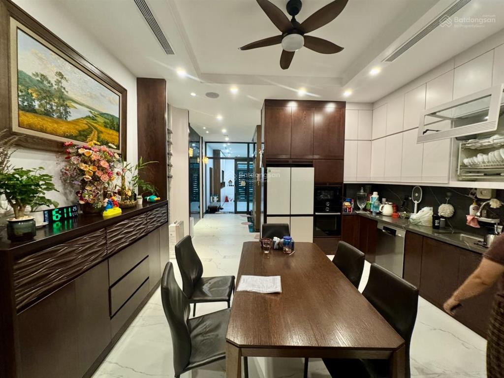 Hồ tùng mậu phân lô ô tô tránh vỉa hè kinh doanh 110m mt5m 7 tầng thang máy full nội thất 41 tỷ tl