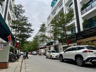 Hồ tùng mậu phân lô ô tô tránh vỉa hè kinh doanh 110m mt5m 7 tầng thang máy full nội thất 41 tỷ tl