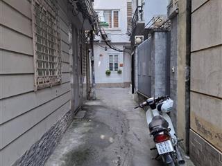 Chỉ 2.99 tỷ, nhà lô góc, 4 tầng, sổ riêng phố kim hoa, cách phố 30m