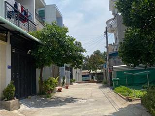 3.15 tỷ  lô đất giá rẻ đường xe hơi, sổ riêng, kdc vườn lan đường số 6, p.long trường