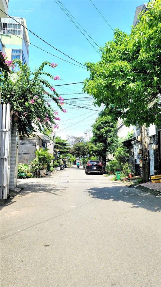 4.35 tỷ lô góc 2 mặt tiền 78m2 thổ ( 6.4m x 13m ) đường nhựa 8m mt nội bộ gò cát, 0909 573 ***