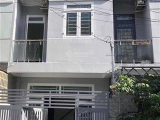 8.5 triệu/tháng  cho thuê nhà 3 tầng 4 phòng ngủ 3wc đường xe hơi nguyễn duy trinh, p.phú hữu