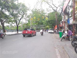 Bán nhà 5 tầng, thang máy đường nguyễn đức cảnh, ô tô vào tận nhà